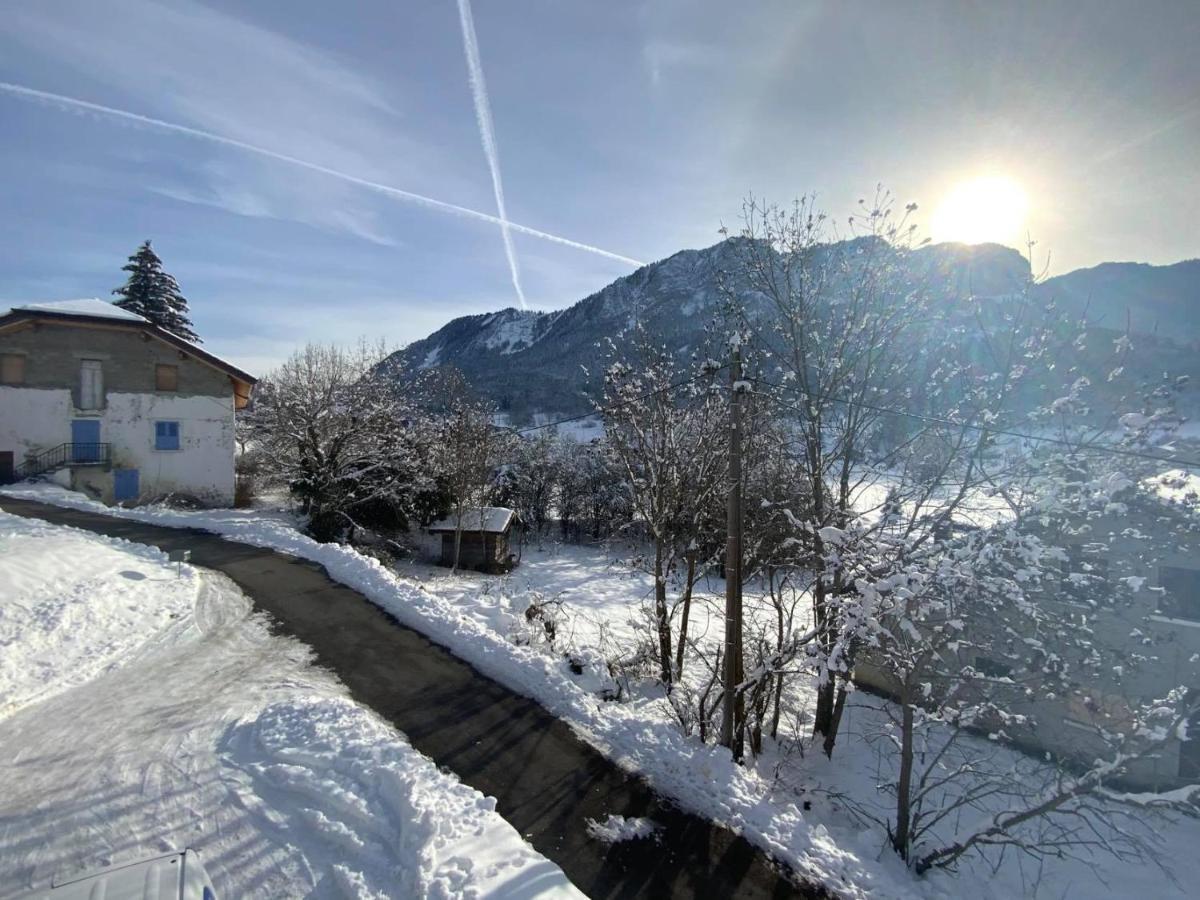 Votre Studio Balneo Bien-Etre A La Montagne Thollon-les-Memises Εξωτερικό φωτογραφία